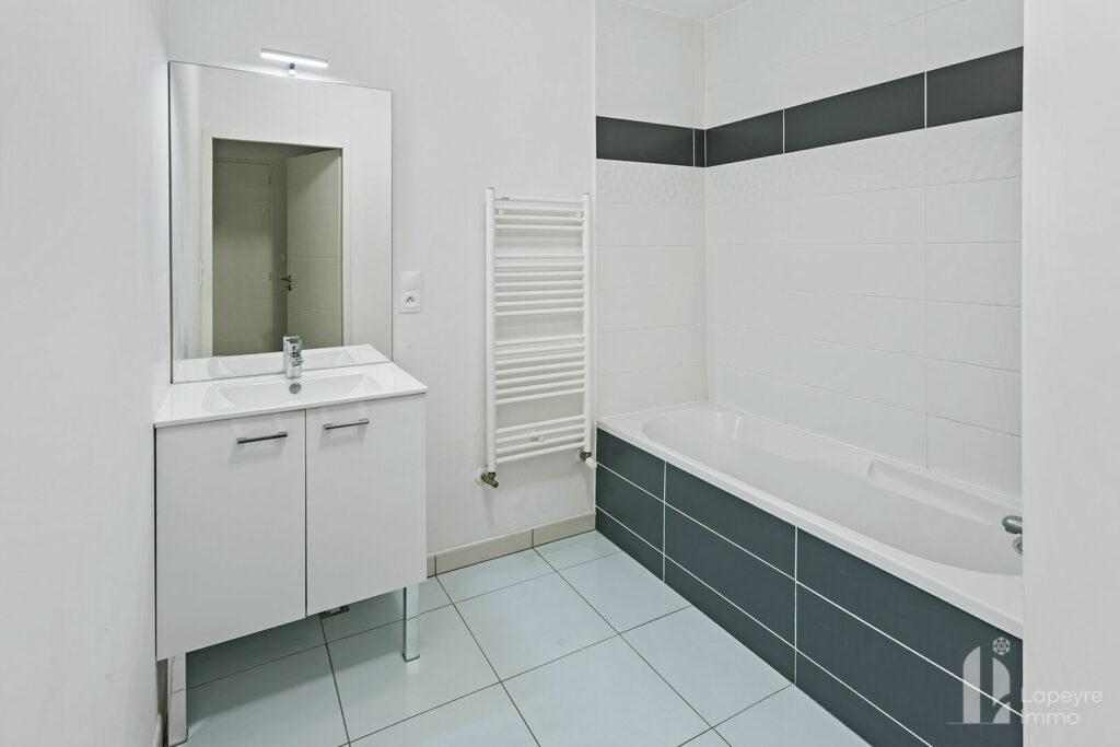 Nantes Procé – T3 64 m² – Balcon Ouest – Ascenseur – Parking couvert