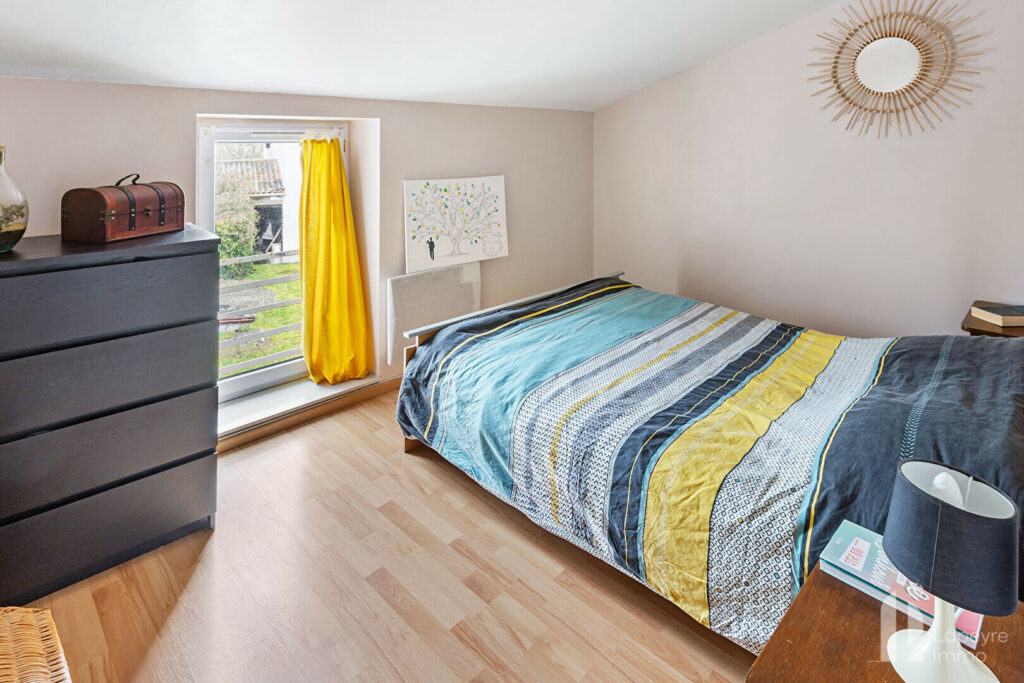 CHARMANTE MAISON DE VILLAGE – 3 pièces – 55 m²