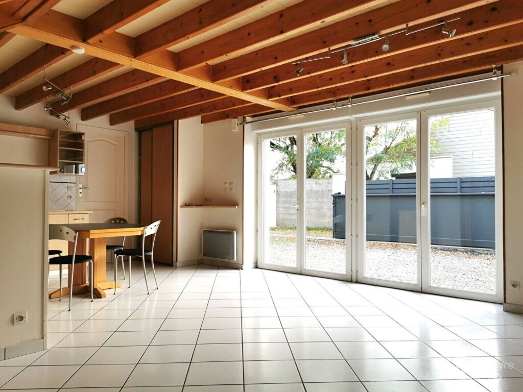Maison 2 chambres + Mezzanine – 71 m²