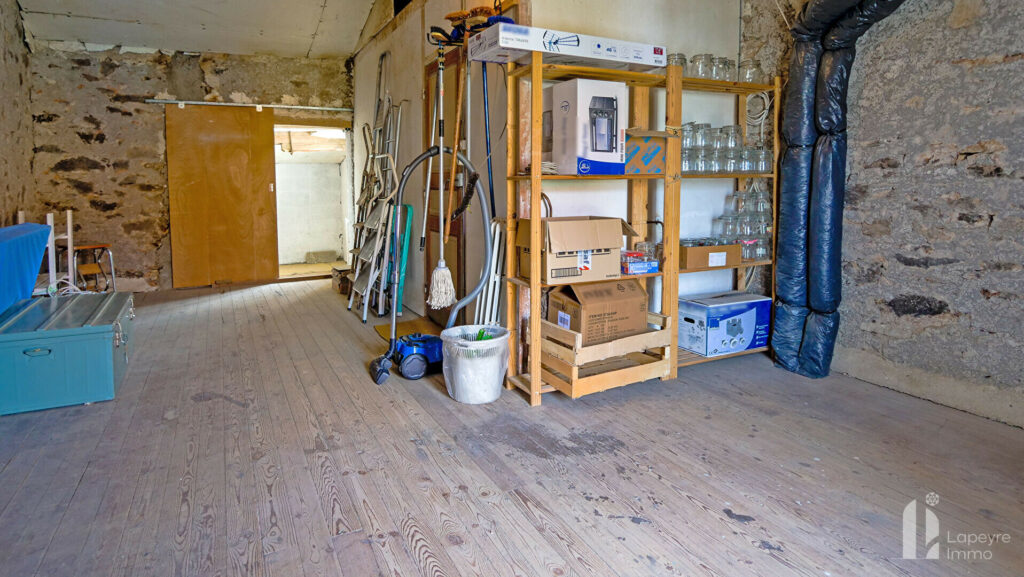 Maison de Bourg  de 89 m² + 26 m² de véranda – 3 chambres