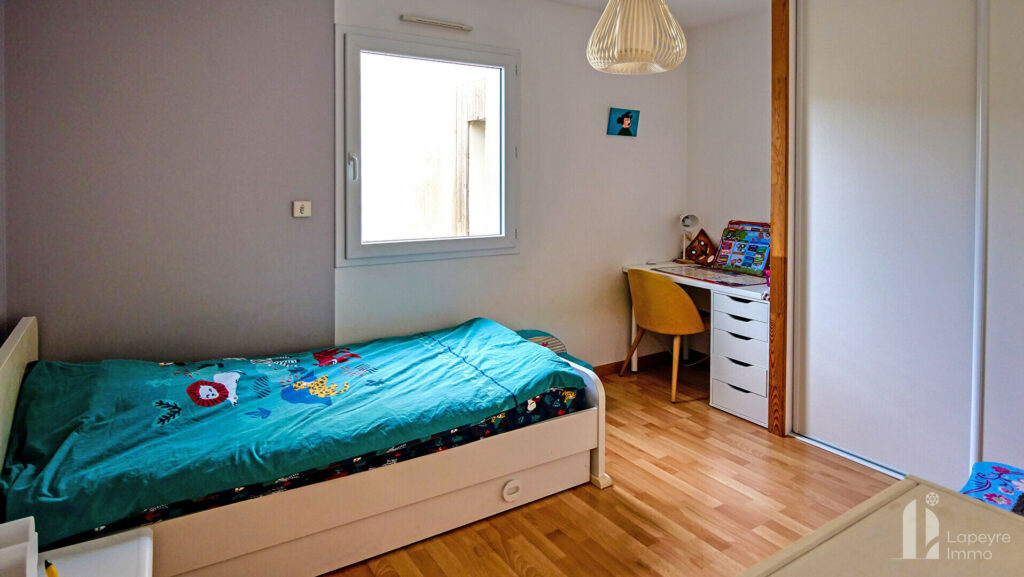 Maison plain-pied 3 chambres + bureau/chambre
