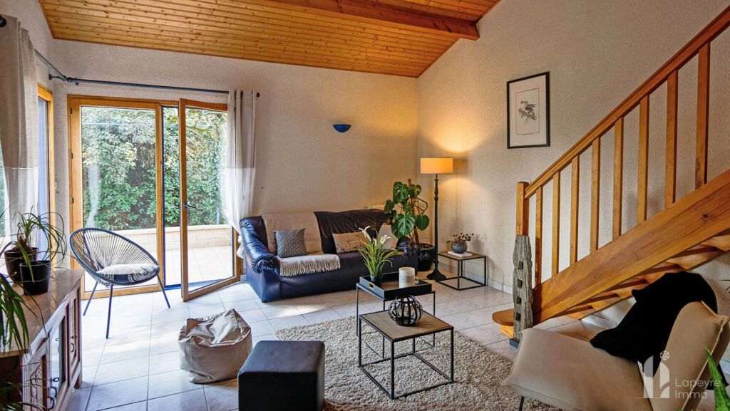 Maison contemporaine – 118 m² – 3 chambres + mezza bureau