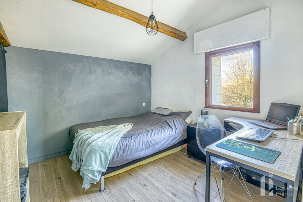 Belle Maison Chaleureuse – 151 m² – 3 chambres + bureau