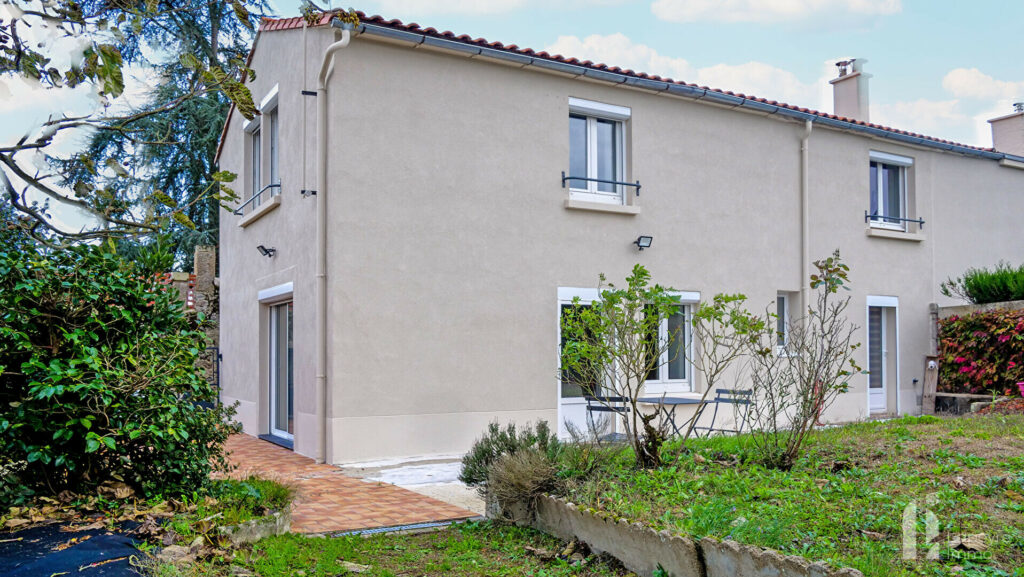 Charmante Maison de Bourg
