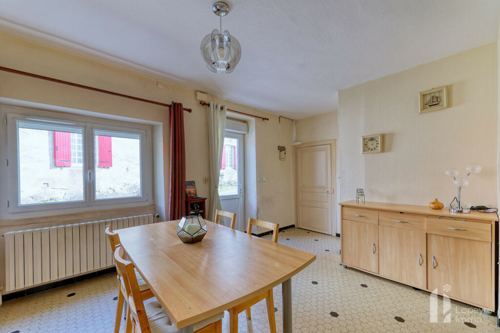 Maison de Bourg de 85 m² avec potentiel !