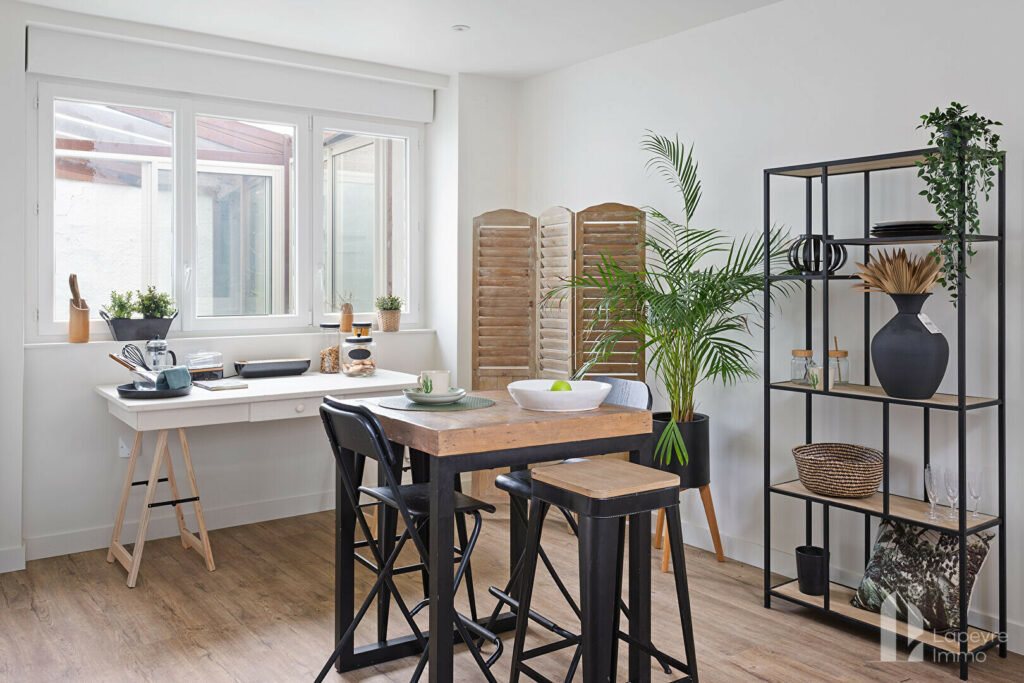 Maison Bourg Rénovée – 100 m² –  3 à 4 chambres