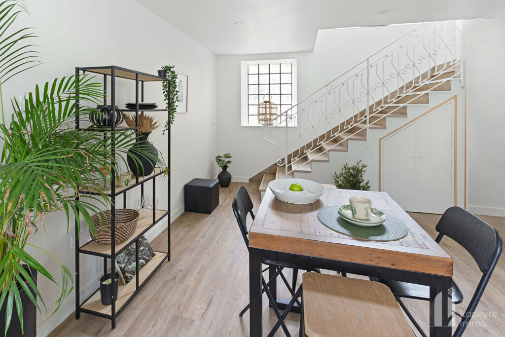 Maison Bourg Rénovée – 100 m² –  3 à 4 chambres