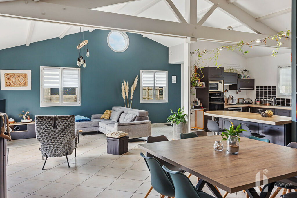 Maison 6 pièces 127 m² · à Montaigu Vendee · 127 m² · 1 460 €/mois