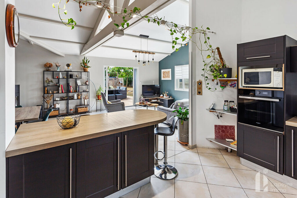 QUARTIER RÉSIDENTIEL – Maison Plain-pied de 127 m²