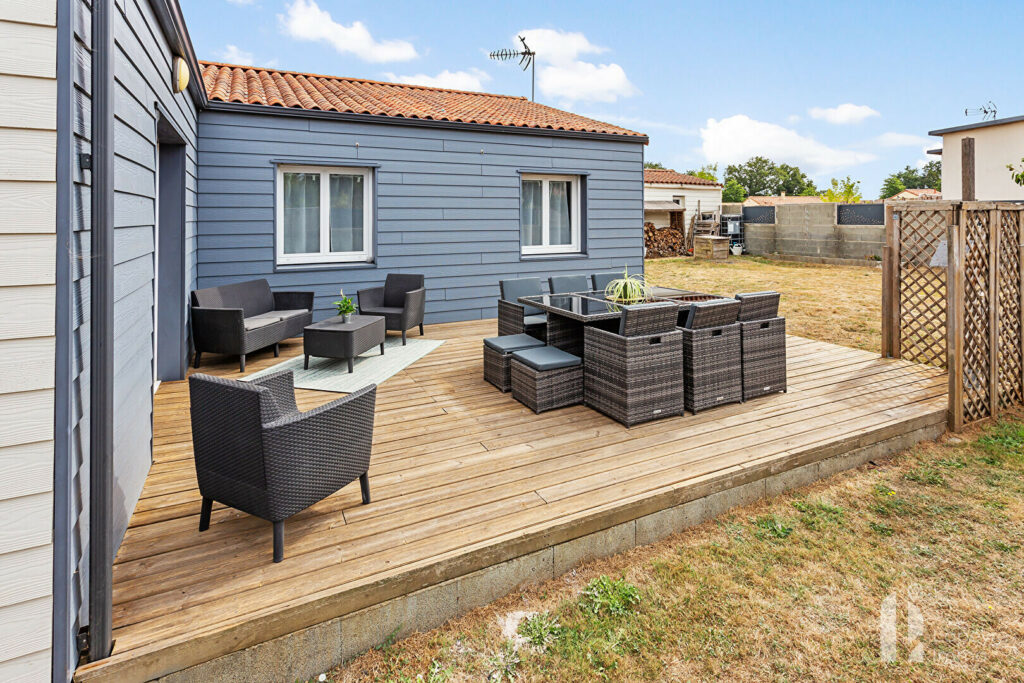 QUARTIER RÉSIDENTIEL – Maison Plain-pied de 127 m²